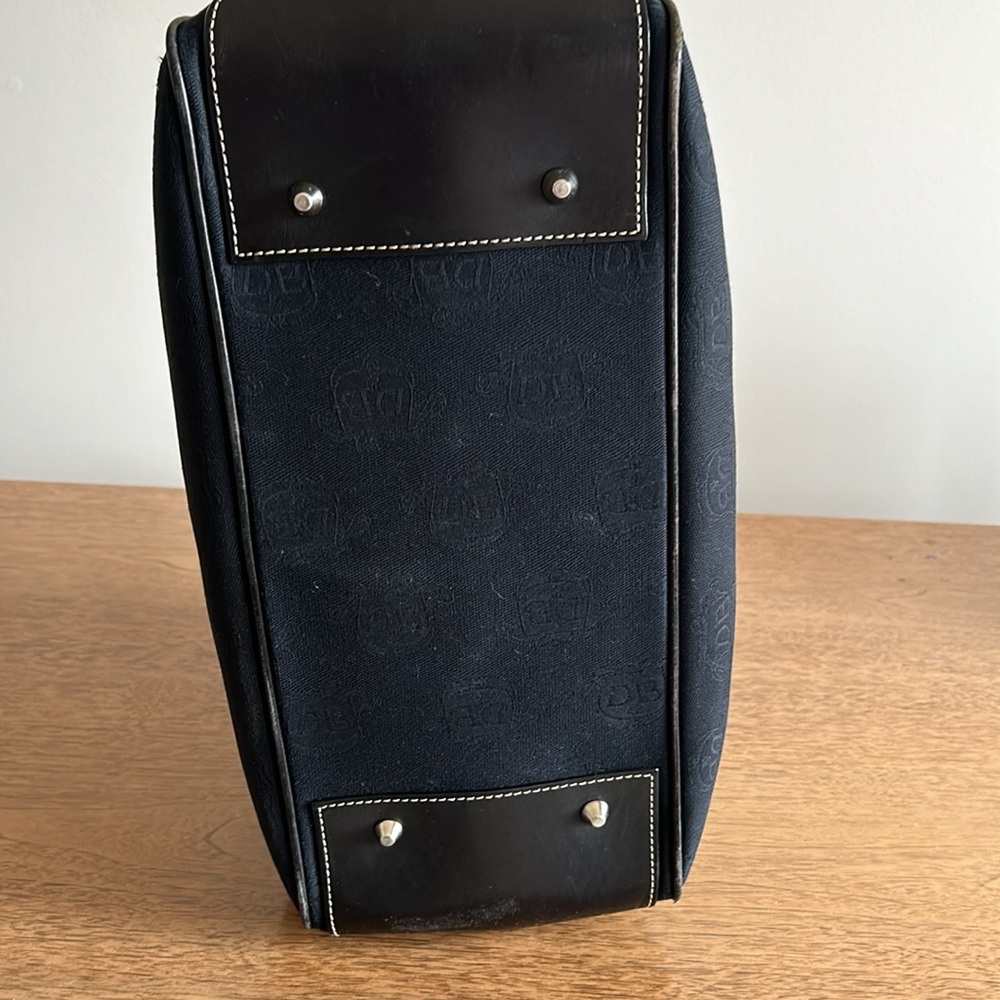 Dooney & Bourke - Picture 6 of 16
